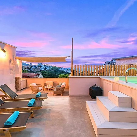 Villa Mirage By Posarellivillas